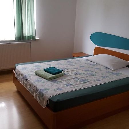Guesthouse Koprivec Любляна Экстерьер фото