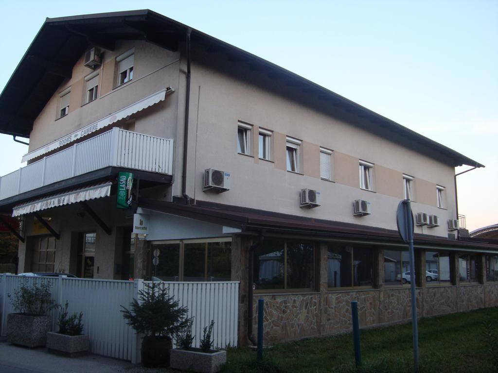 Guesthouse Koprivec Любляна Экстерьер фото