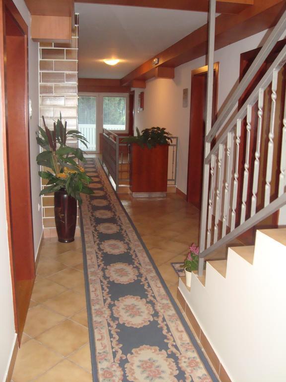 Guesthouse Koprivec Любляна Экстерьер фото
